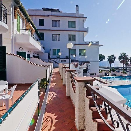 Hotel Ariston Montecarlo サンレモ エクステリア 写真