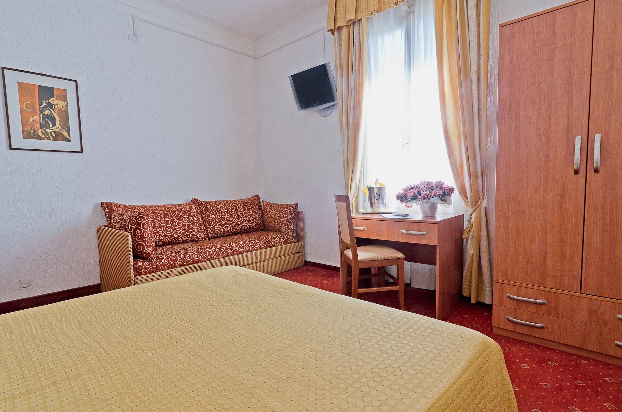 Hotel Ariston Montecarlo サンレモ エクステリア 写真