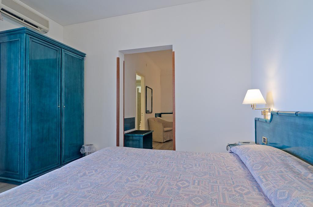 Hotel Ariston Montecarlo サンレモ エクステリア 写真