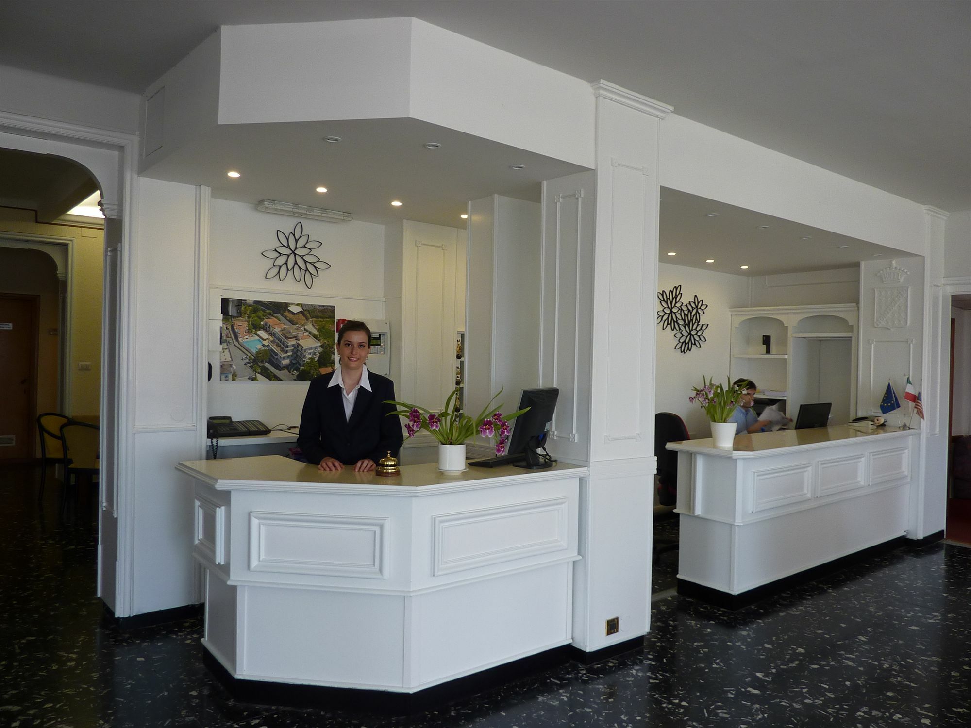 Hotel Ariston Montecarlo サンレモ エクステリア 写真
