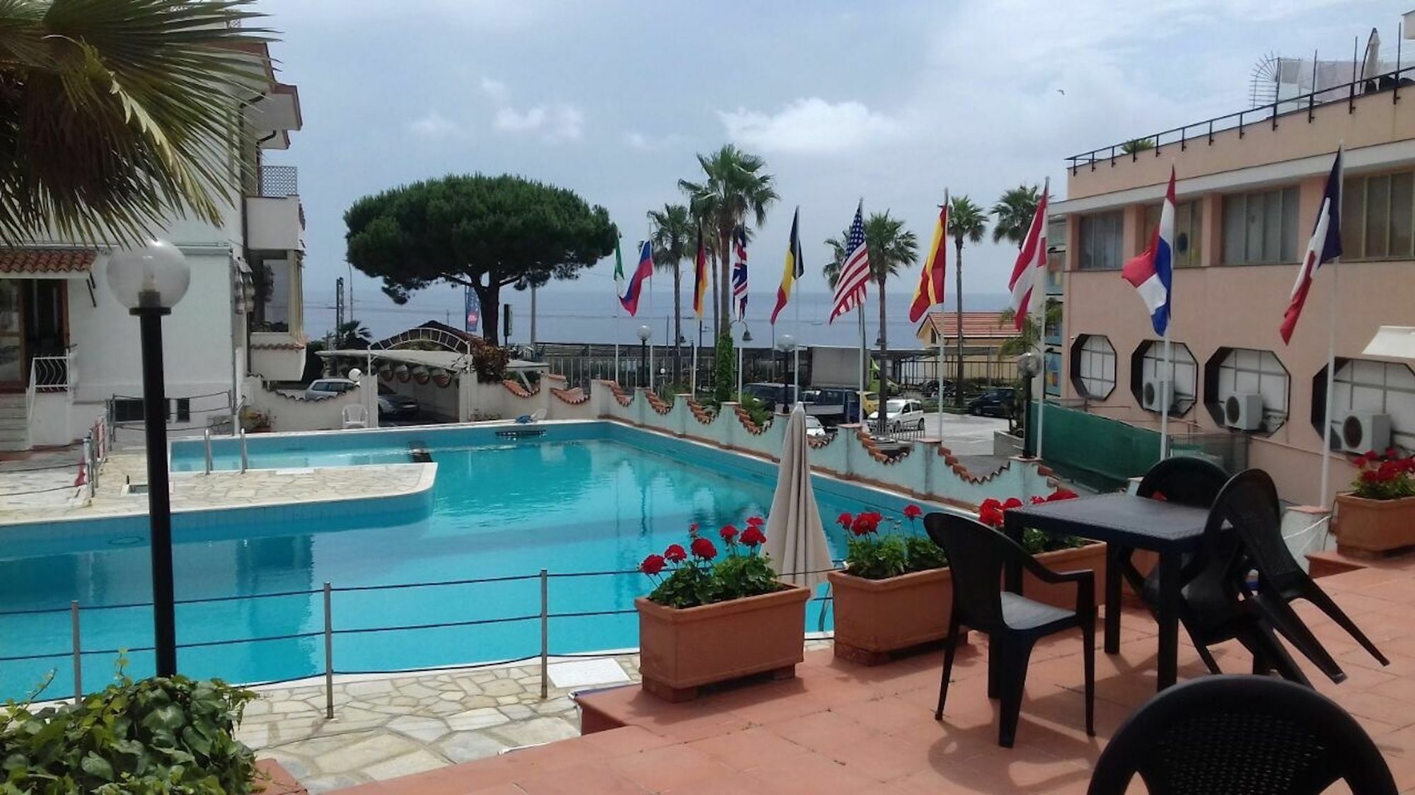 Hotel Ariston Montecarlo サンレモ エクステリア 写真